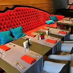 Hotel Graffit Gallery Design