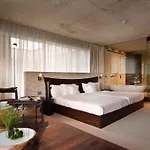 Hotel Graffit Gallery Design Warna