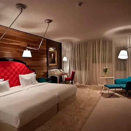 Otel Graffit Gallery Design 5*