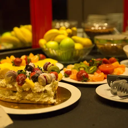 Graffit Gallery Design Отель Варна