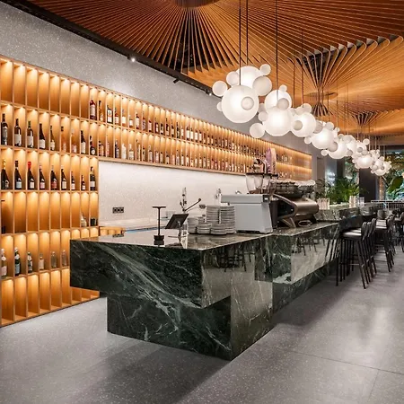 酒店 涂鸦画廊设计酒店 瓦爾納