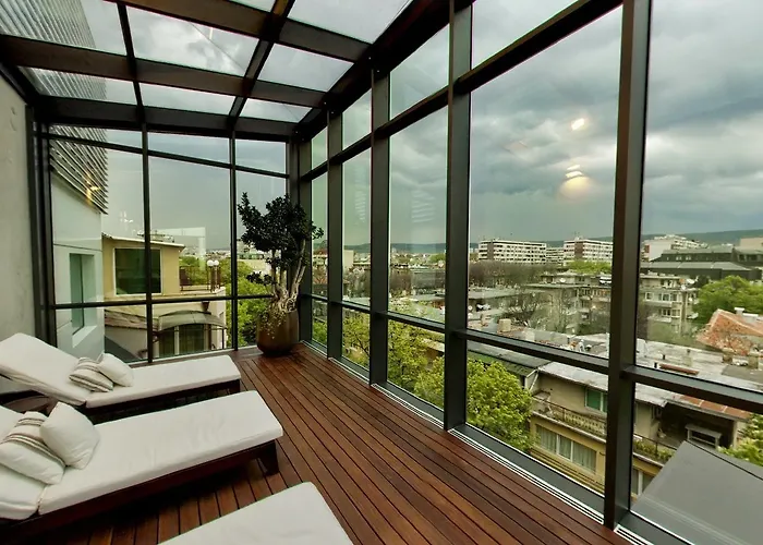 涂鸦画廊设计酒店 5*