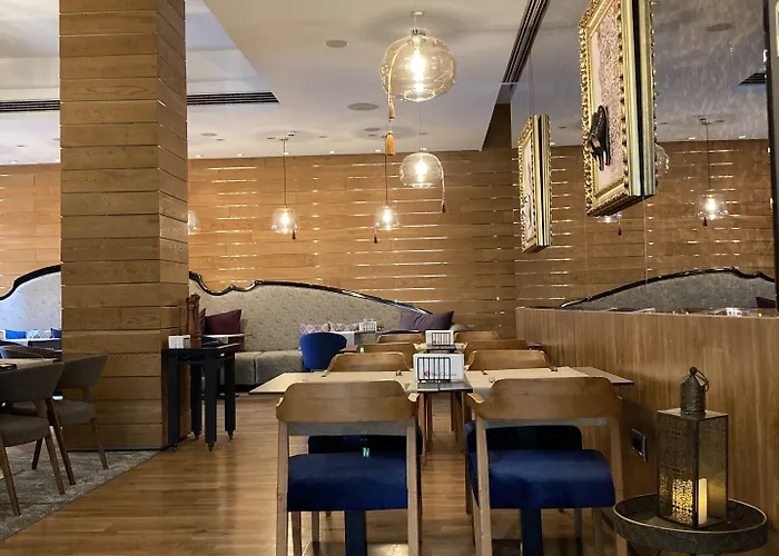 酒店 涂鸦画廊设计酒店 5*