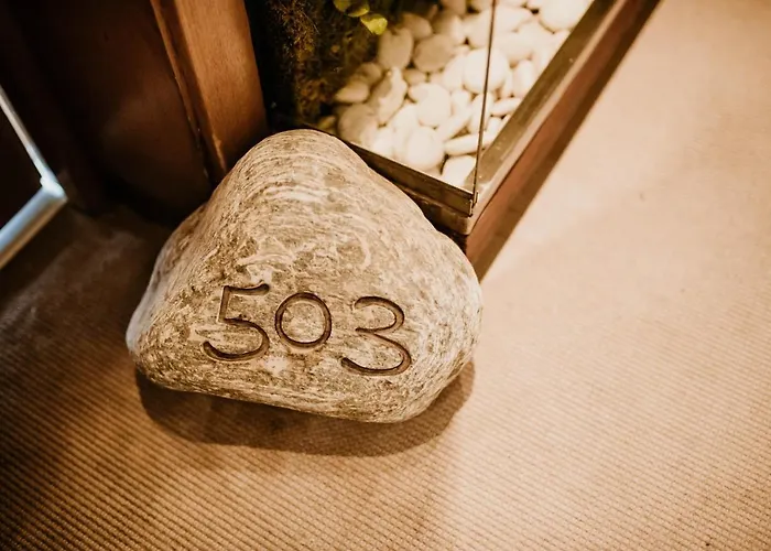 涂鸦画廊设计酒店