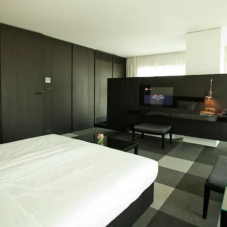 Graffit Gallery Design