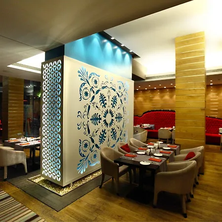 מלון Graffit Gallery Design