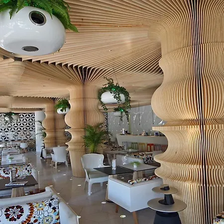 Hotel Graffit Gallery Design 5*