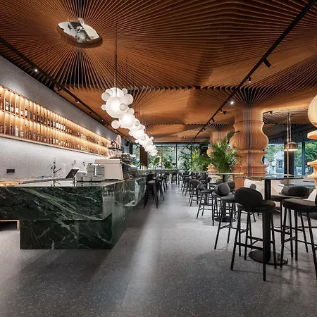 מלון Graffit Gallery Design