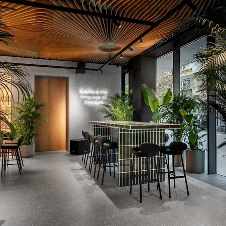 Graffit Gallery Design מלון