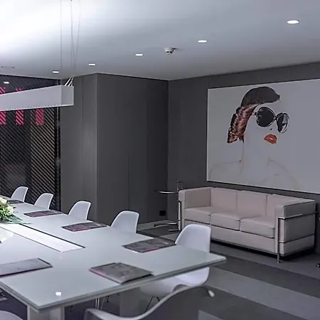Hotel Graffit Gallery Design 5*