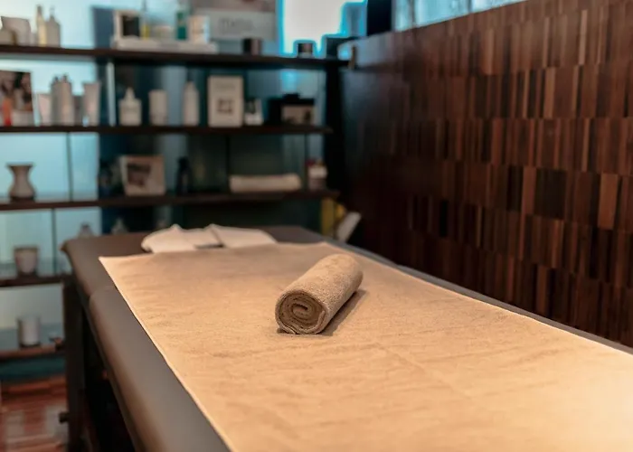 מלון Graffit Gallery Design